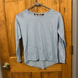 long sleeve old navy tee with detailed back